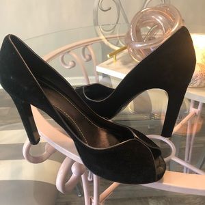 Classy & Timeless Black Heels